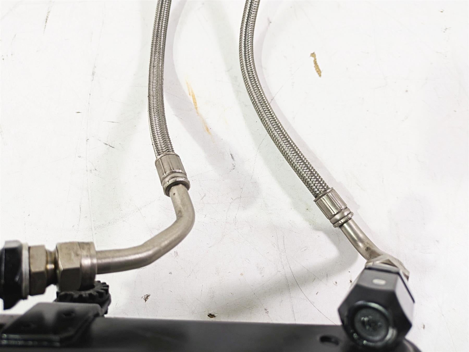 2009 Ducati Monster 1100 S Oil Cooler Radiator Lines Set 54840791A {{ shop.shopifyCountryName }} - Mototech271