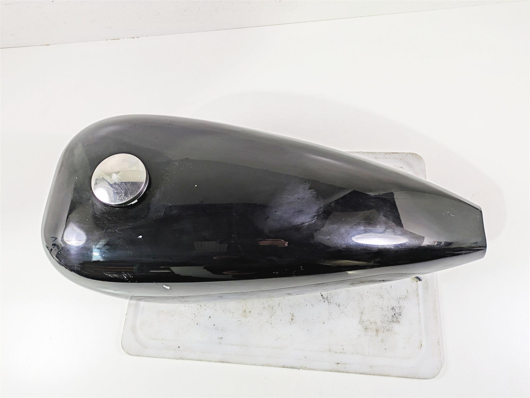 2004 Big Dog Chopper Fuel Gas Petrol Tank & Petcock READ {{ shop.shopifyCountryName }} - Mototech271