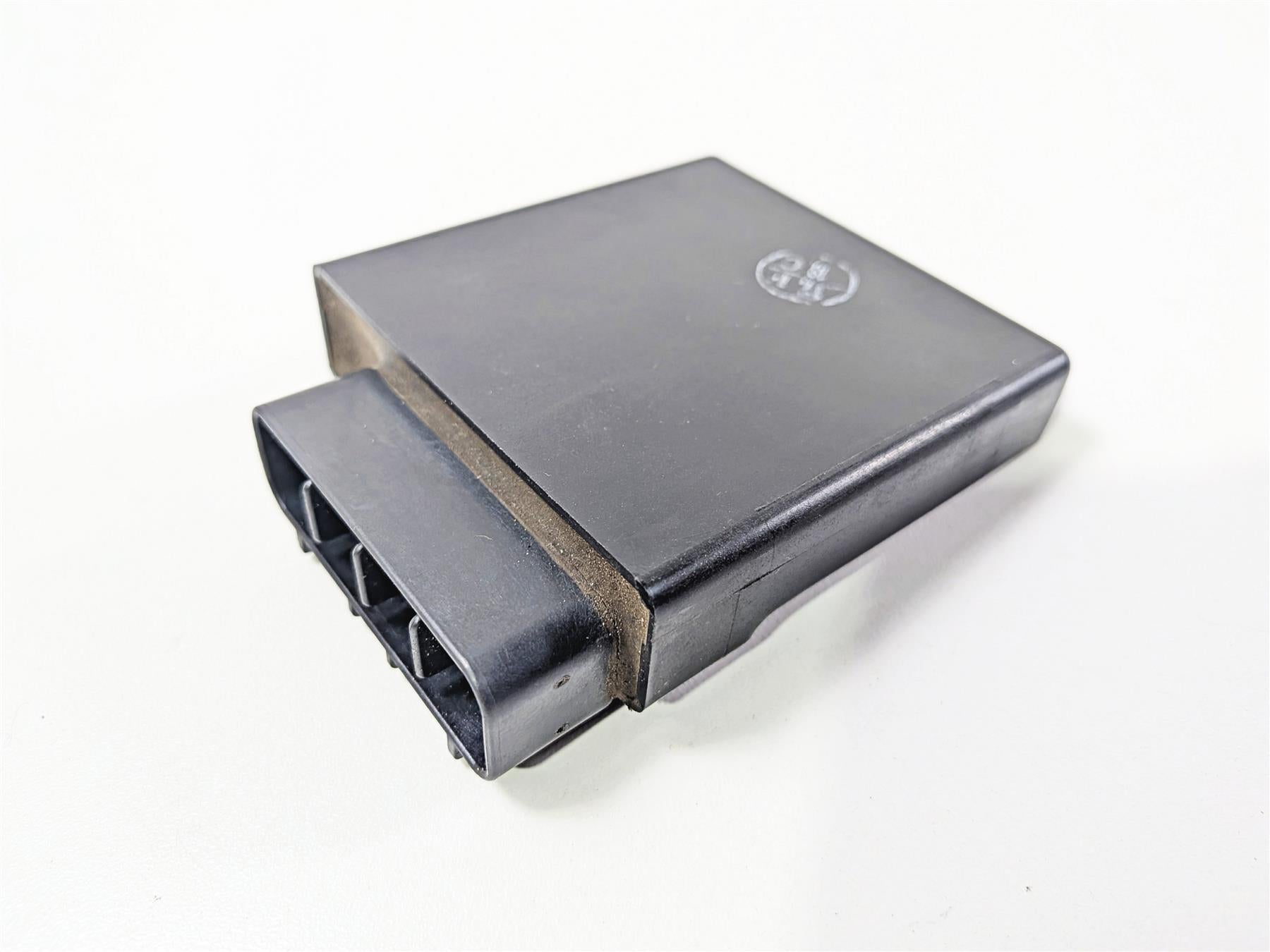 2005 Suzuki GSX600F Katana Cdi Ecu Engine Control Module 32900-08FK0 {{ shop.shopifyCountryName }} - Mototech271