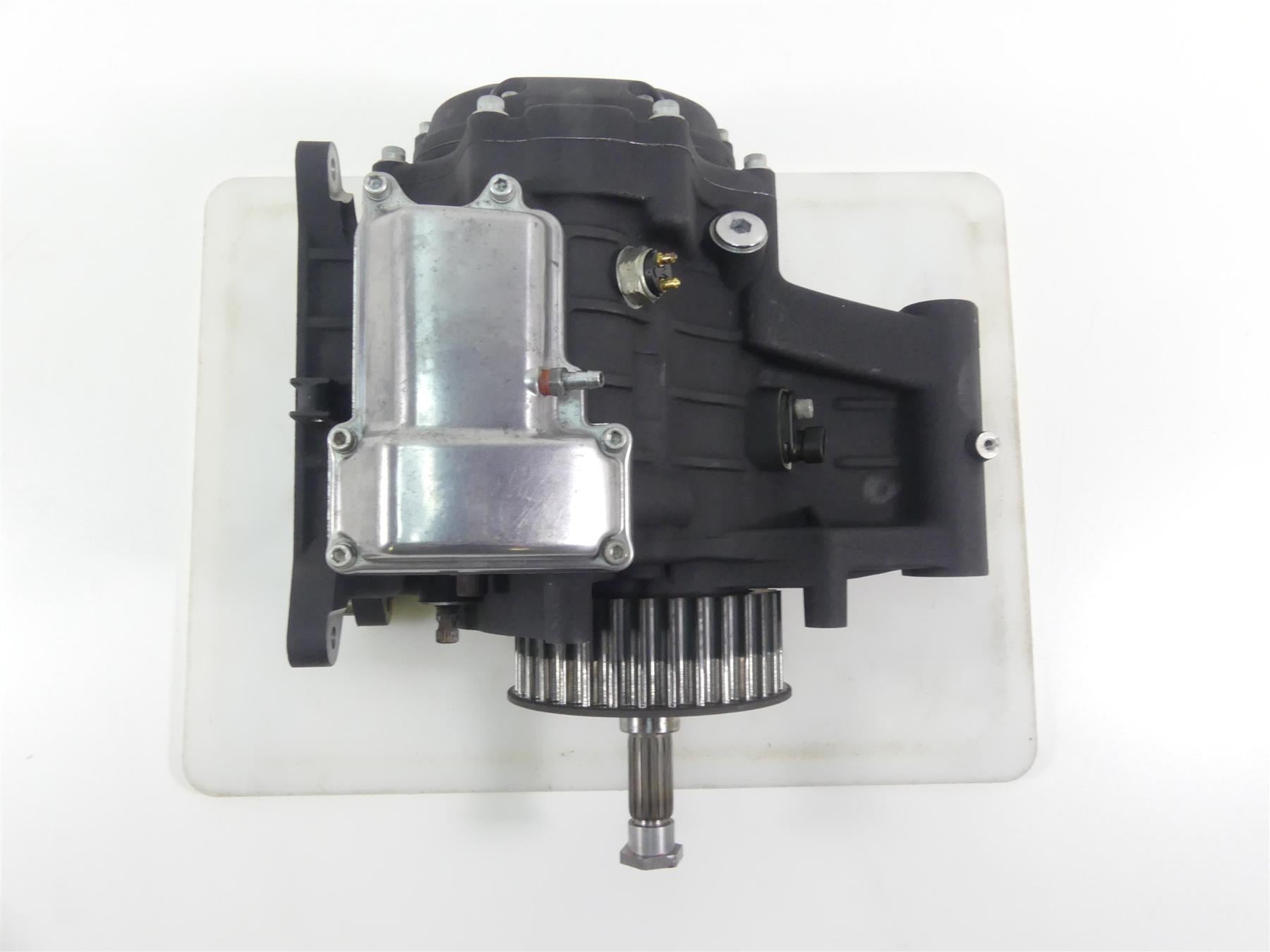 2008 Harley Softail FLSTSB Cross Bones 6-Speed Transmission Gear Box 33030-07A {{ shop.shopifyCountryName }} - Mototech271