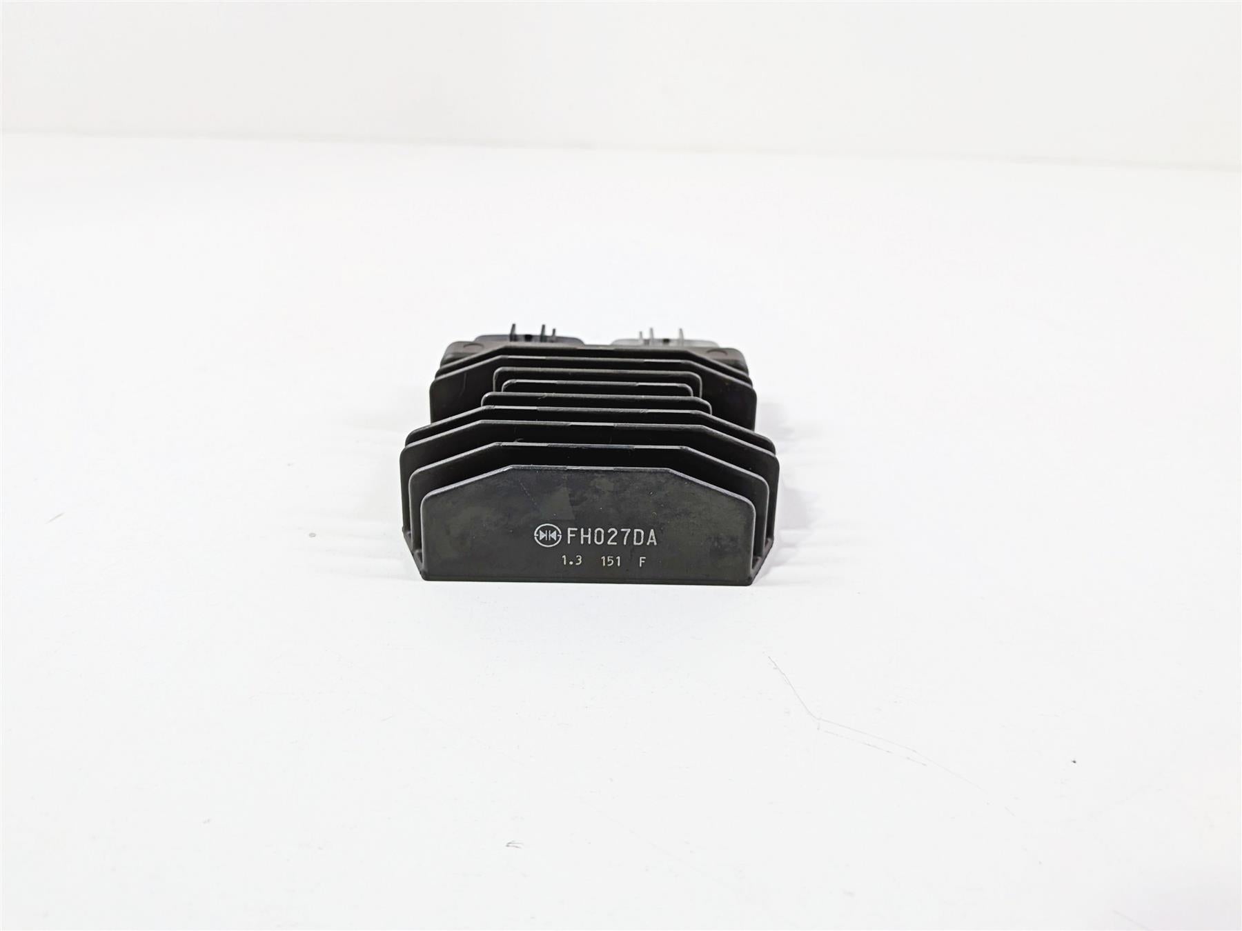 2021 Yamaha YXZ1000R EPS SS SE Rectifier Voltage Regulator B5H-81960-00 FH027DA {{ shop.shopifyCountryName }} - Mototech271