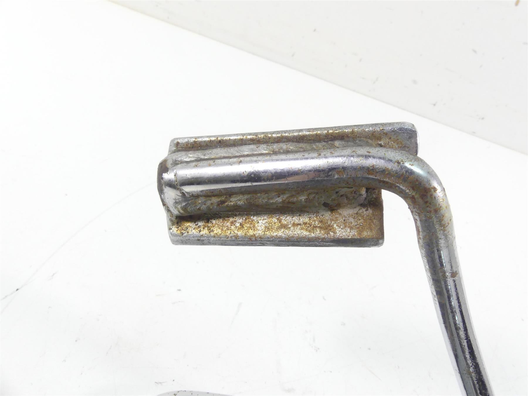 2001 Moto Guzzi California Sp 1100 Right Floor Board & Brake Pedal GU03420330 {{ shop.shopifyCountryName }} - Mototech271