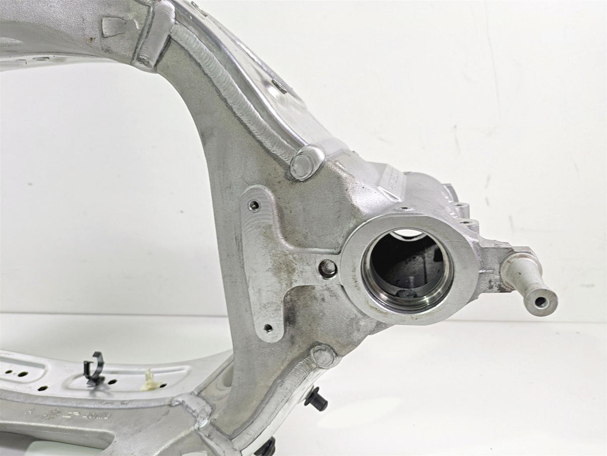 2017 Aprilia RSV 1100 Tuono V4 Factory Straight Main Frame Chassis With Salvage Tennessee Title 896962 {{ shop.shopifyCountryName }} - Mototech271
