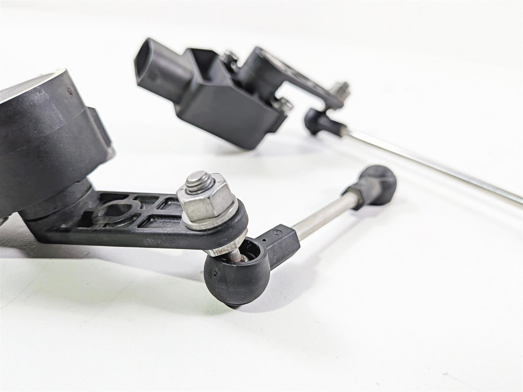 2016 BMW R1200 GS K50 Front Rear Leveling Sensor Set 37146870000 {{ shop.shopifyCountryName }} - Mototech271