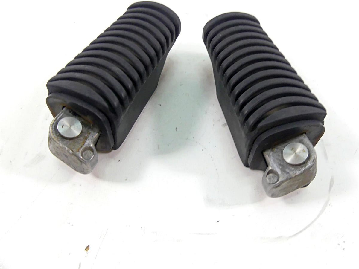 2009 BMW R1200GS K255 Adv Rear Passenger Foot Pegs Footpeg Rest Set 46712310404 {{ shop.shopifyCountryName }} - Mototech271