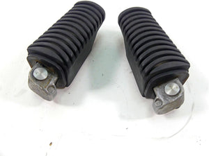2009 BMW R1200GS K255 Adv Rear Passenger Foot Pegs Footpeg Rest Set 46712310404