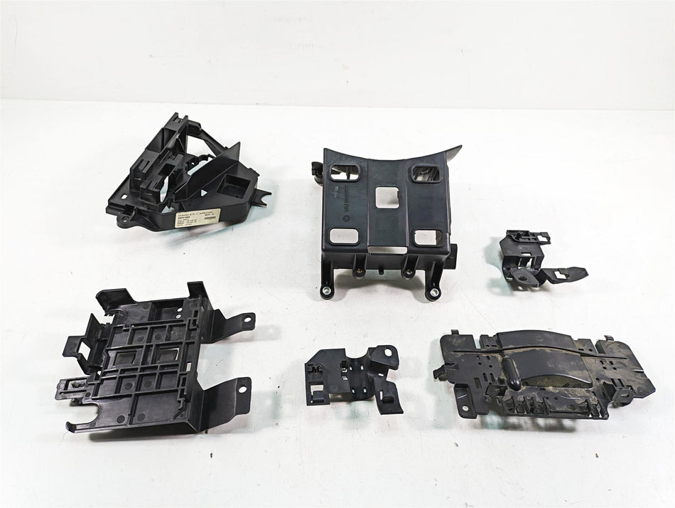 2020 Harley Touring FLHX Street Glide Battery Tray Electrical Stay Set 66000010A {{ shop.shopifyCountryName }} - Mototech271