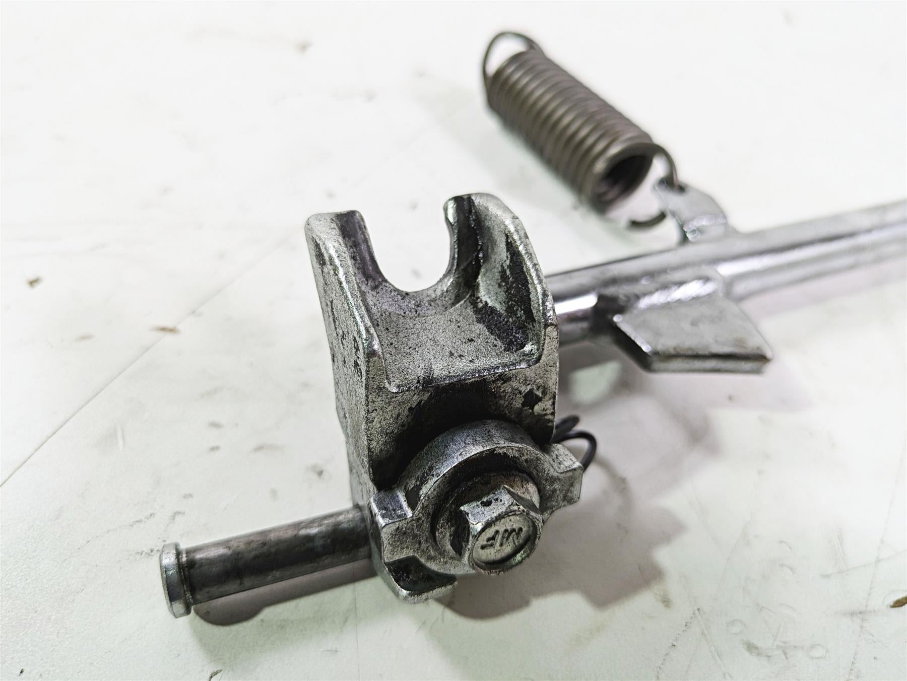 2016 Harley FXDL Dyna Low Rider Side Kickstand Kick Jiffy Stand 49704-90H {{ shop.shopifyCountryName }} - Mototech271