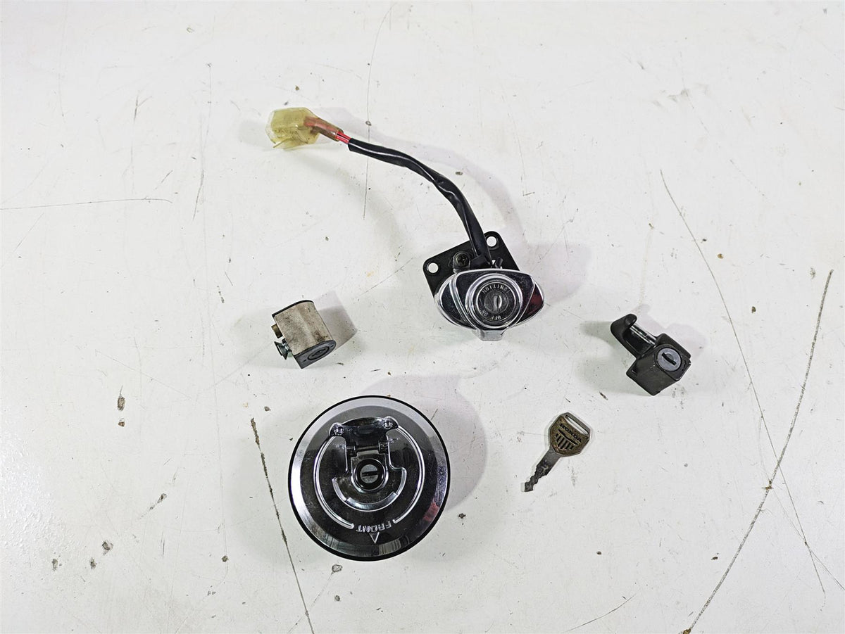 2002 Honda V-Twin VTX1800 C Ignition Switch Key Lock Set 35100-MCH-000 {{ shop.shopifyCountryName }} - Mototech271