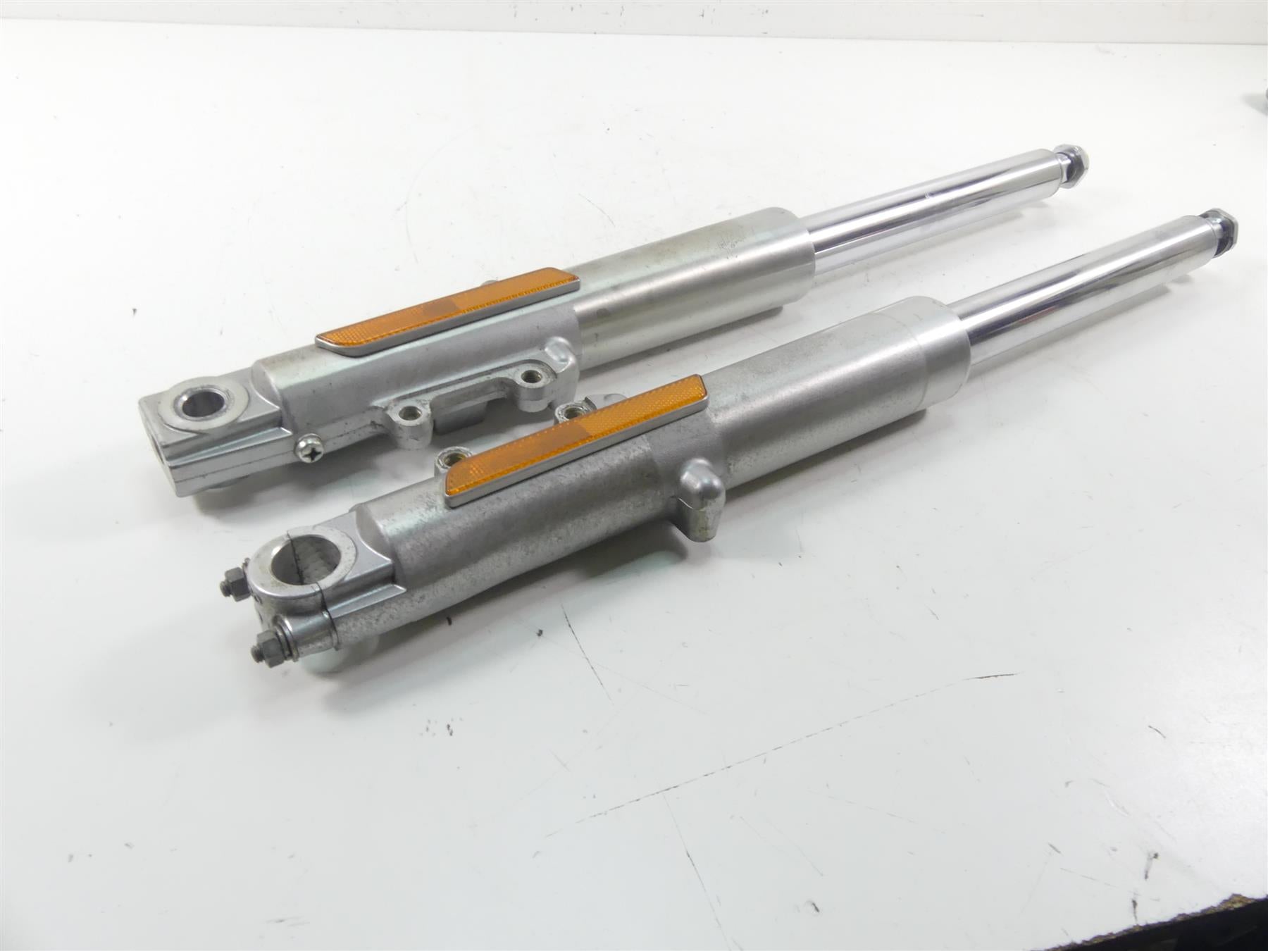 2013 Harley Touring FLHTK Electra Glide Straight 41mm Showa Front Forks 46495-09 {{ shop.shopifyCountryName }} - Mototech271