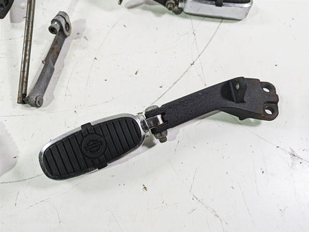 2007 Harley FXDWG Dyna Wide Glide Crested Footpeg Shift Brake Pedal Set 33693-03 {{ shop.shopifyCountryName }} - Mototech271