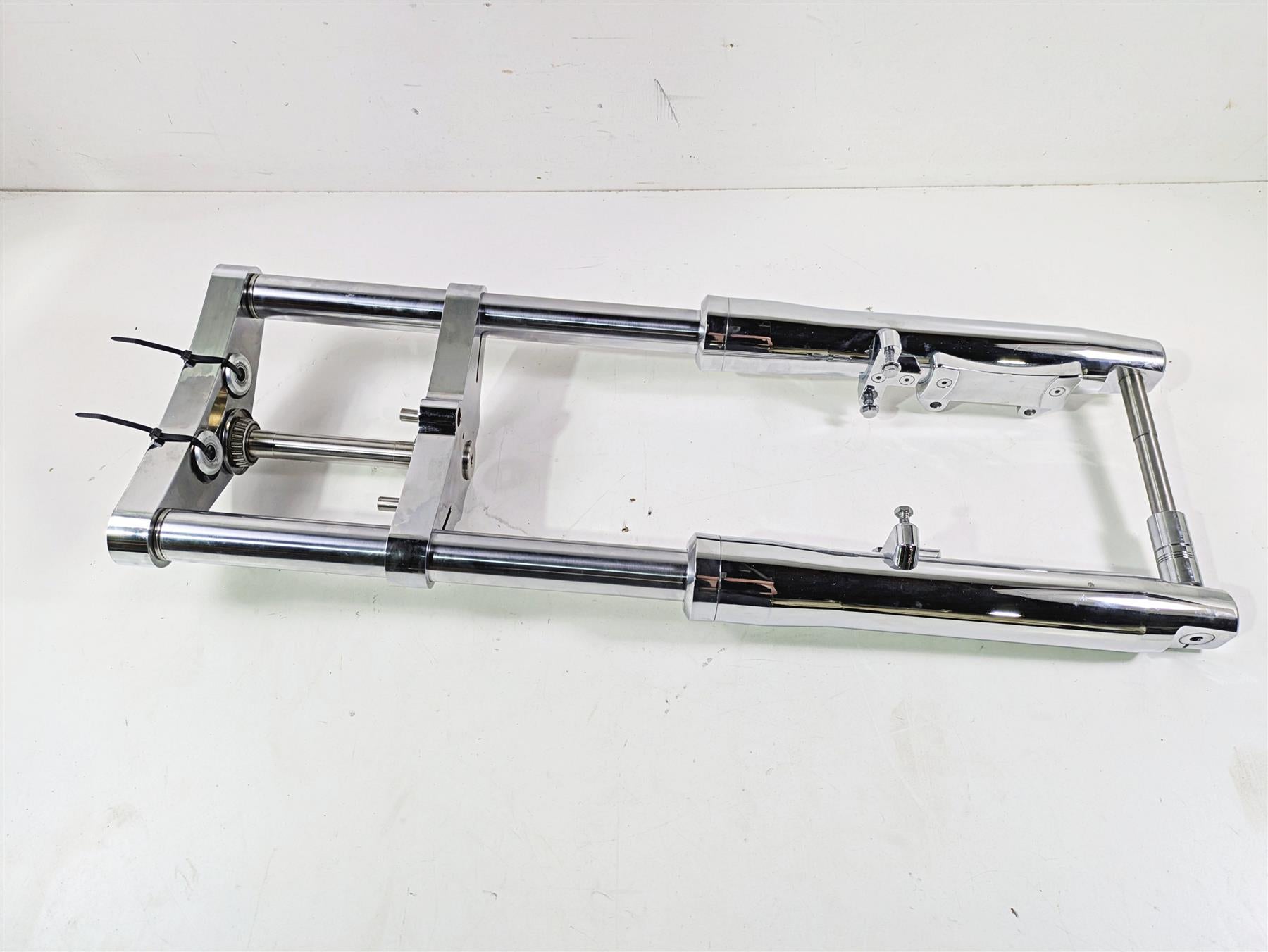 2008 Ultima Motorcycles Fat Bastard Straight Front End Forks Triple Tree Chrome {{ shop.shopifyCountryName }} - Mototech271