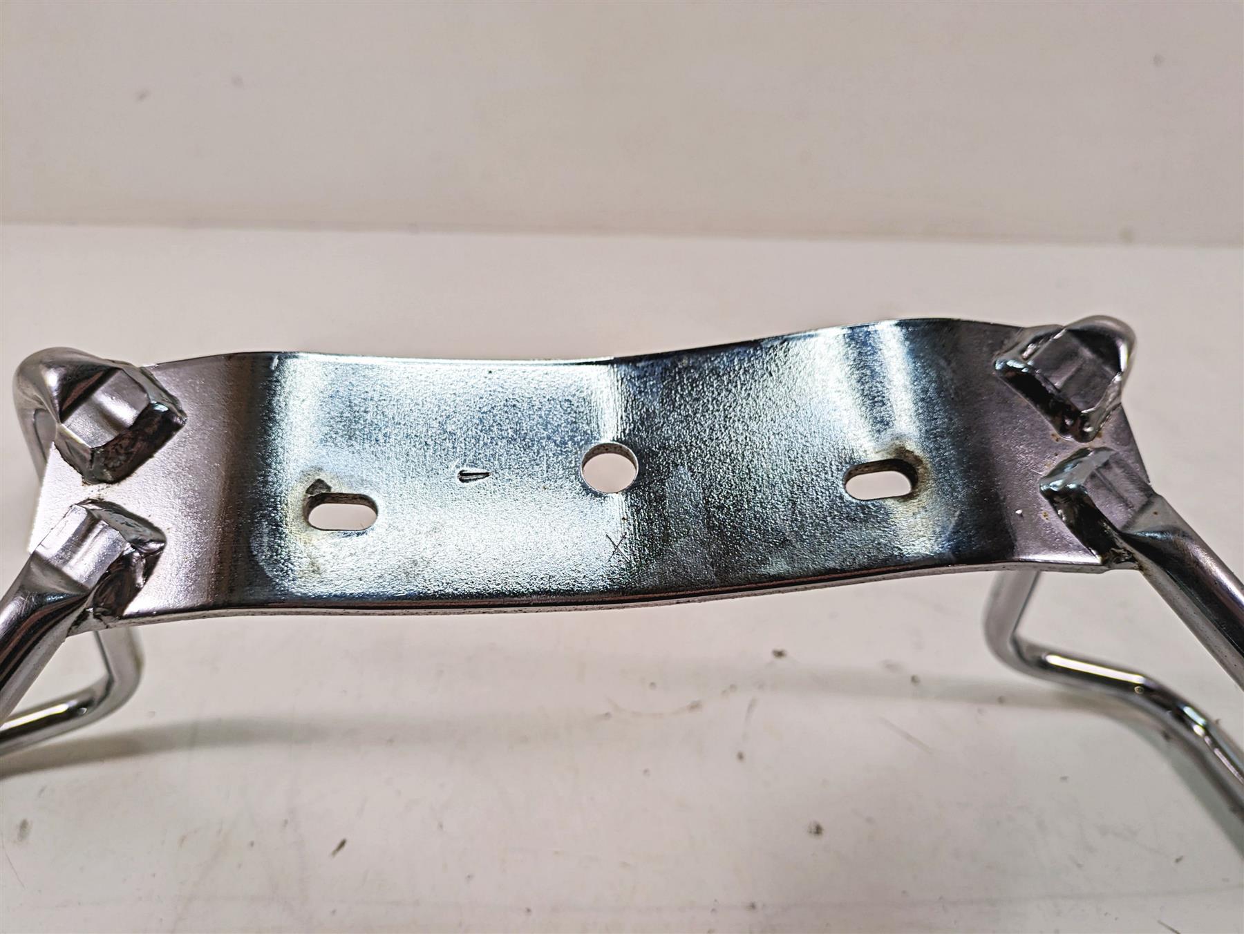 2005 Harley Touring FLHTCUI Electra Glide Passenger Hand Rail Grab 91583-99 {{ shop.shopifyCountryName }} - Mototech271