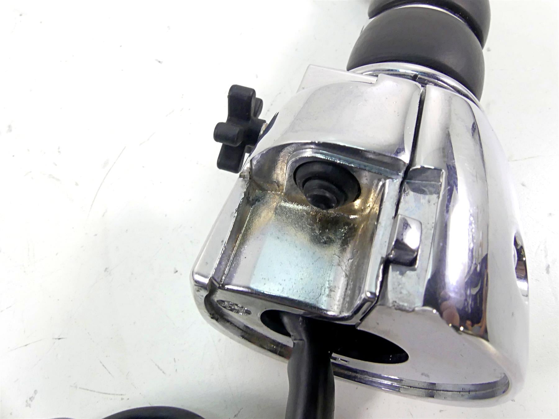 2002 Harley FLSTCI Softail Heritage Chrome Right Hand Control Switch 71684-06A {{ shop.shopifyCountryName }} - Mototech271