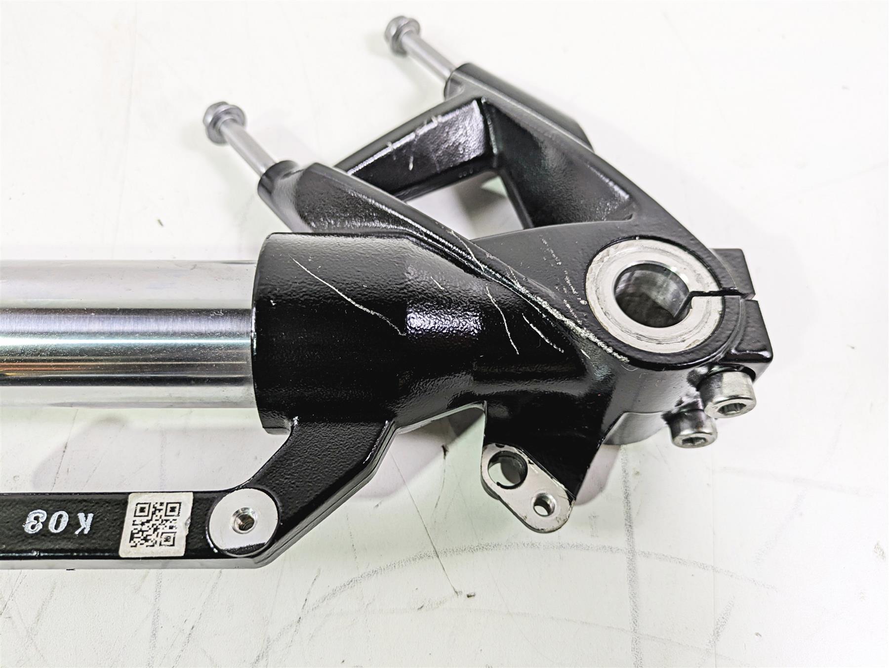 2023 BMW G310R K03 Straight Front Fork Legs 31428554237 31429829193 31429829194 {{ shop.shopifyCountryName }} - Mototech271