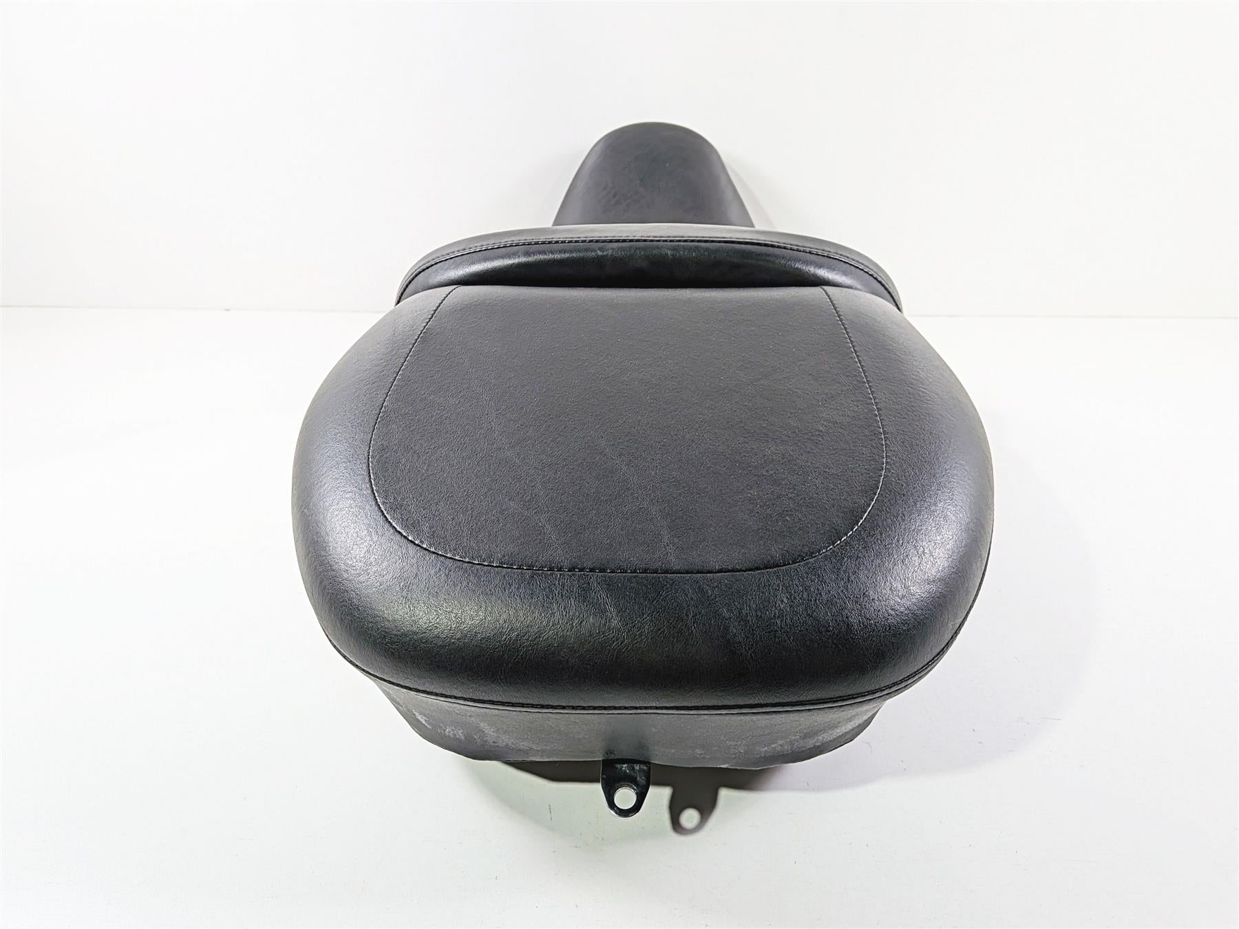 2014 Harley Touring FLHTK Electra Glide Rider Driver Seat Saddle Low 52000033-Mototech271