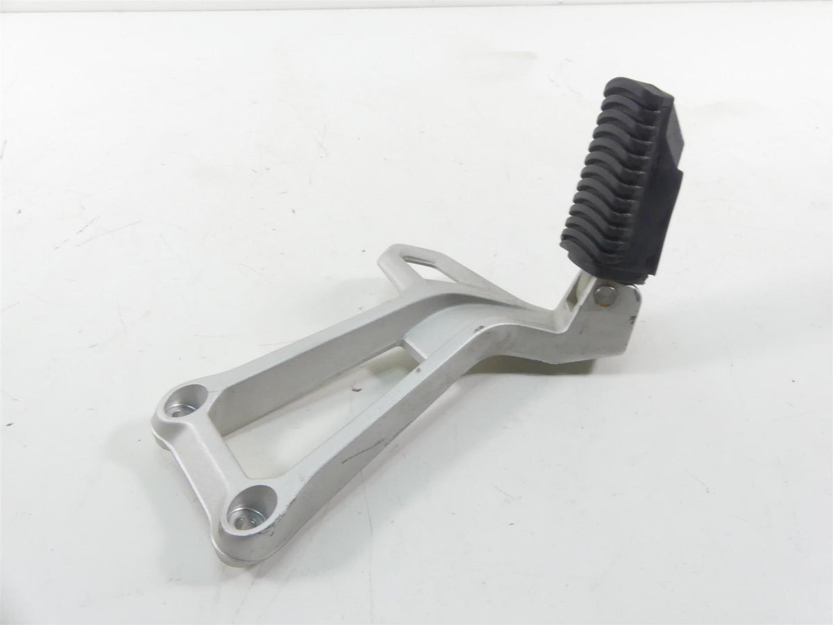 2020 BMW F850 GS K81 Rallye Right Rear Passenger Footpeg Foot Peg 46718564827 {{ shop.shopifyCountryName }} - Mototech271