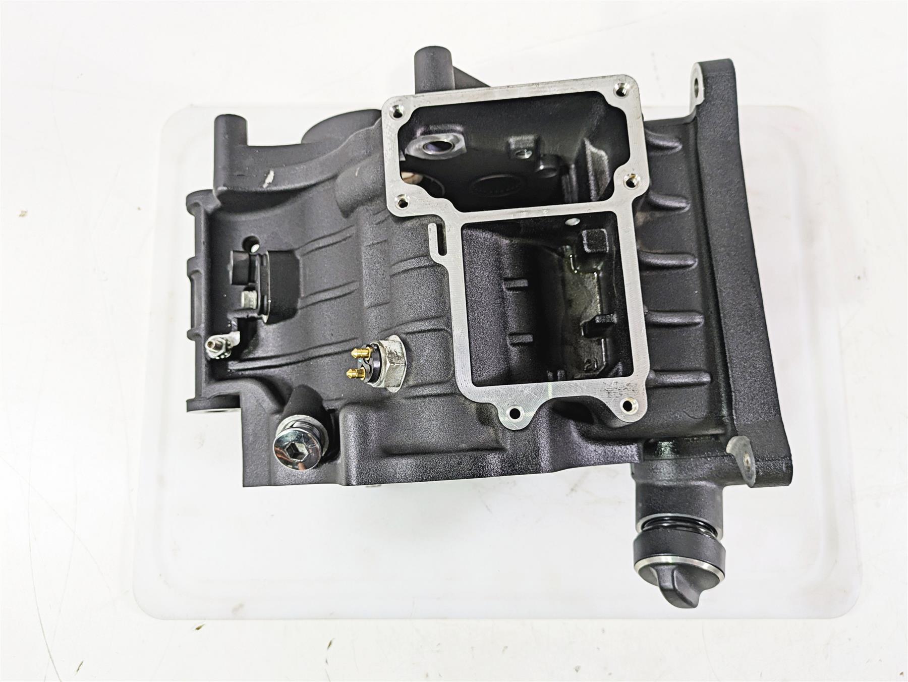 2017 Harley Dyna FXDB Street Bob Transmission Gear Case Housing 34747-06C {{ shop.shopifyCountryName }} - Mototech271