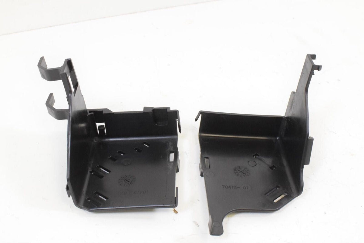2012 Harley VRSCDXA V-ROD 10TH ANV Electrical Bracket Holder Tray SET 70393-07 {{ shop.shopifyCountryName }} - Mototech271