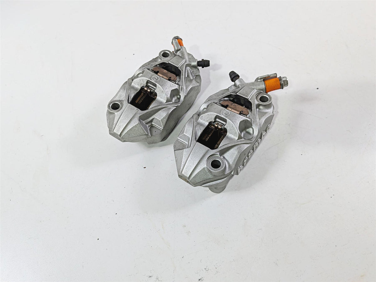 2024 Suzuki GSXR 600 Brembo Front Brake Calipers 108mm 59300-17K20-999 59100-17K20-999 {{ shop.shopifyCountryName }} - Mototech271