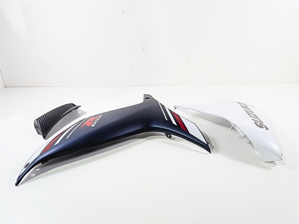 2024 Suzuki GSXR600 Left Side Main Fairing Set Blue White 94482-14J0 94481-14J0 {{ shop.shopifyCountryName }} - Mototech271
