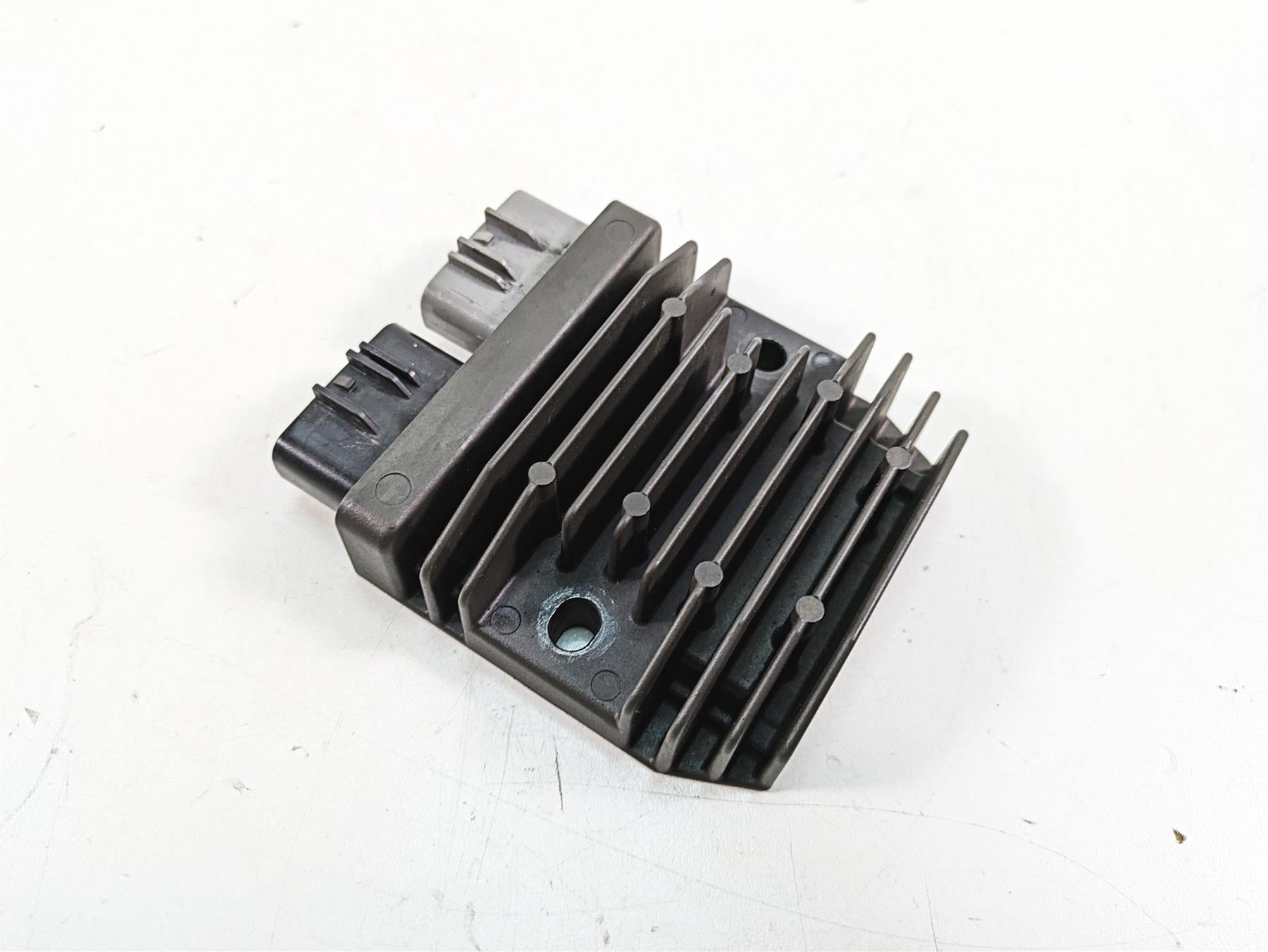 2015 BMW S1000RR K46 Rectifier Voltage Regulator FH020CA 12317718422 {{ shop.shopifyCountryName }} - Mototech271