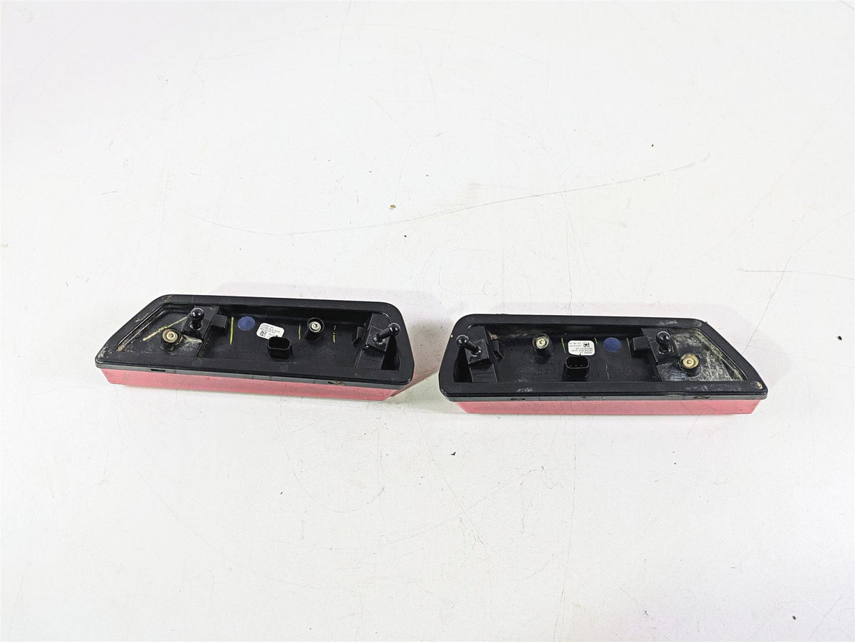 2023 Honda Talon SXS1000 S2R Rear Taillight Tail Light Lamp Set 33700-HL6-A01 {{ shop.shopifyCountryName }} - Mototech271