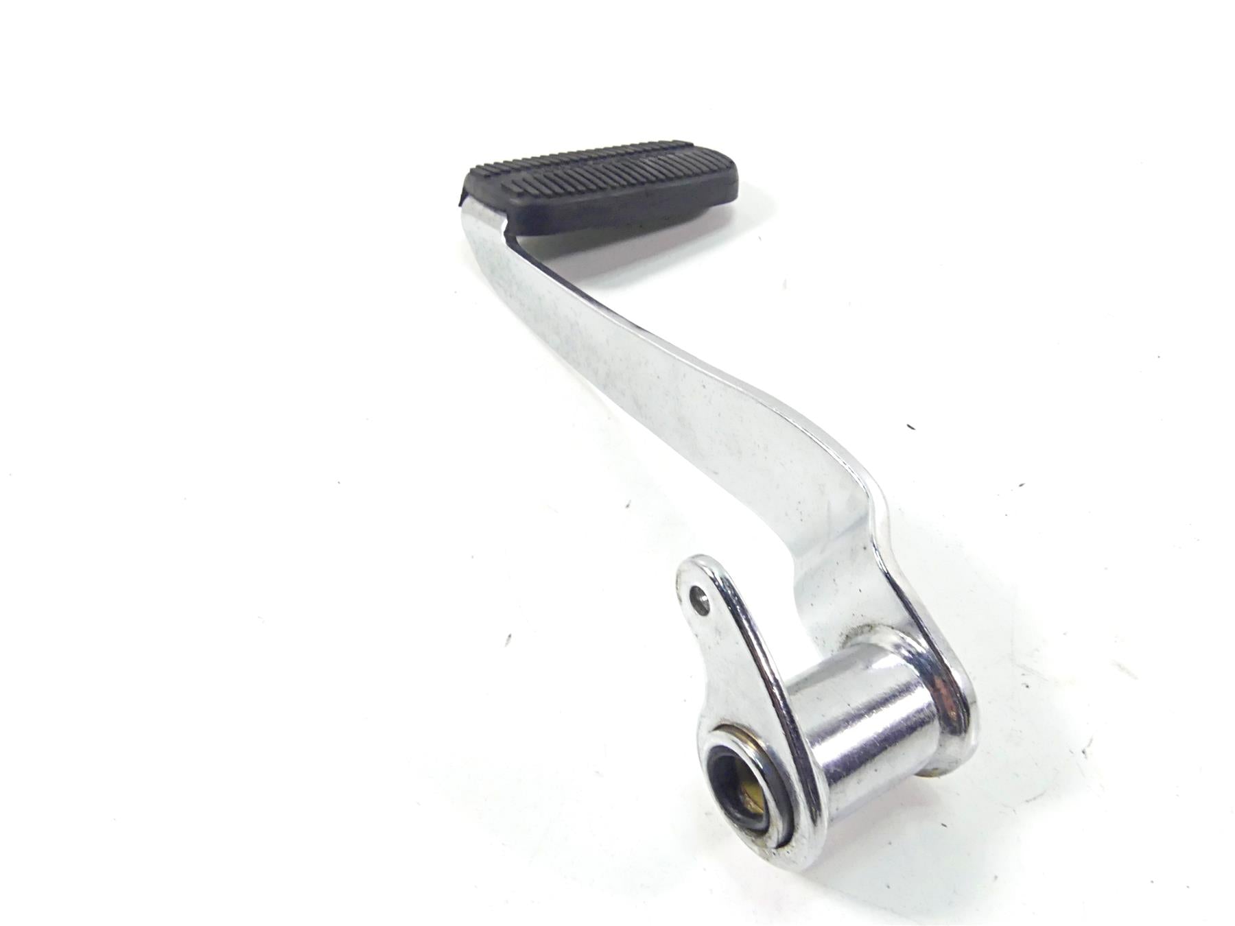 2004 Harley Touring FLHTCUI Electra Glide Rear Brake Lever Pedal 42407-02 {{ shop.shopifyCountryName }} - Mototech271