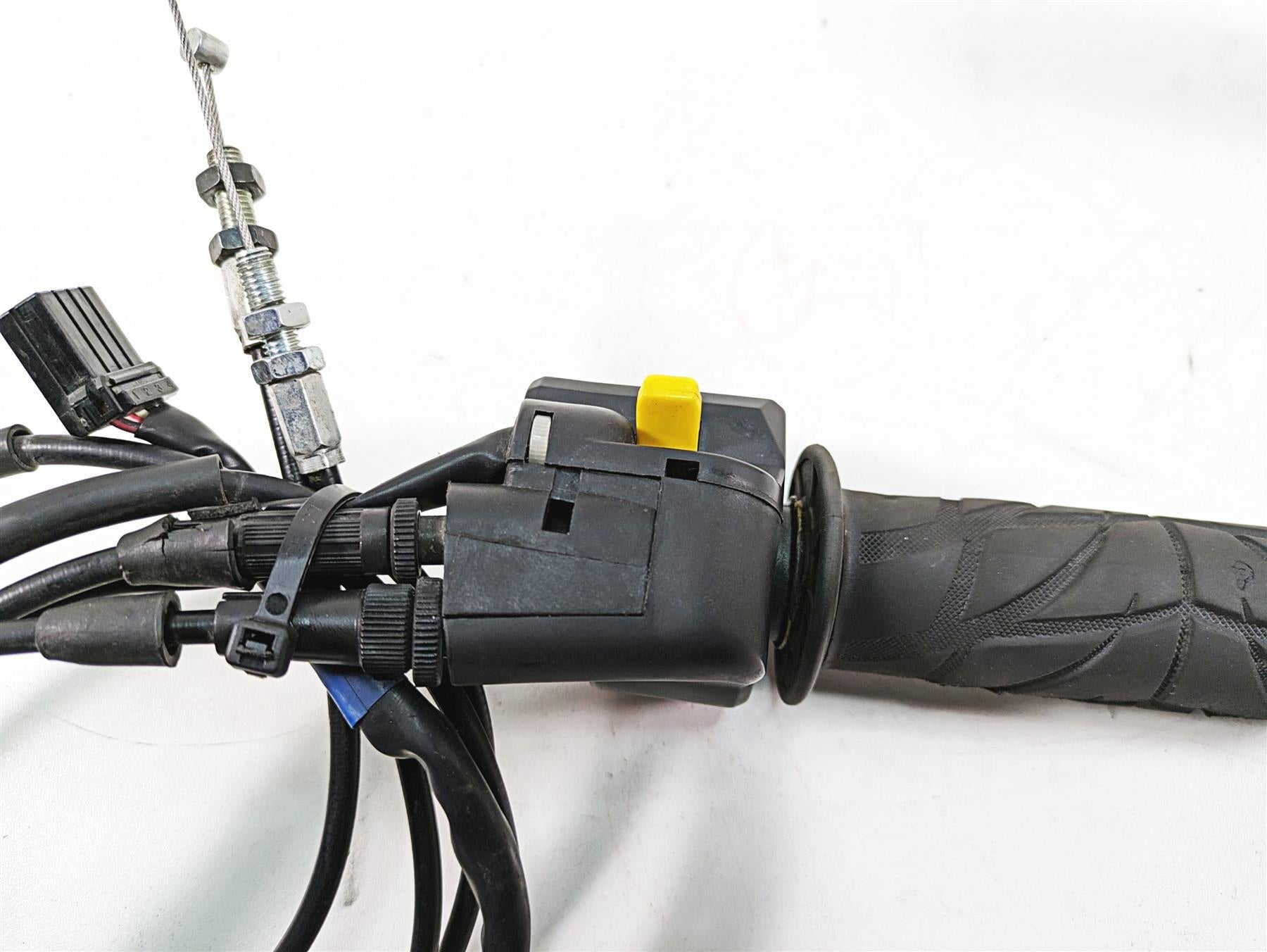 2008 Buell 1125 R Right Hand Start Stop Control Switch + Throttle N0158.TA {{ shop.shopifyCountryName }} - Mototech271