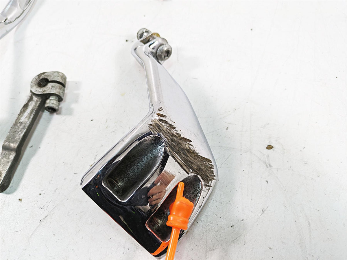 2015 Harley FXDL Dyna Low Rider Left Rider Mid Foot Peg Mount & Shifter 50500279 {{ shop.shopifyCountryName }} - Mototech271
