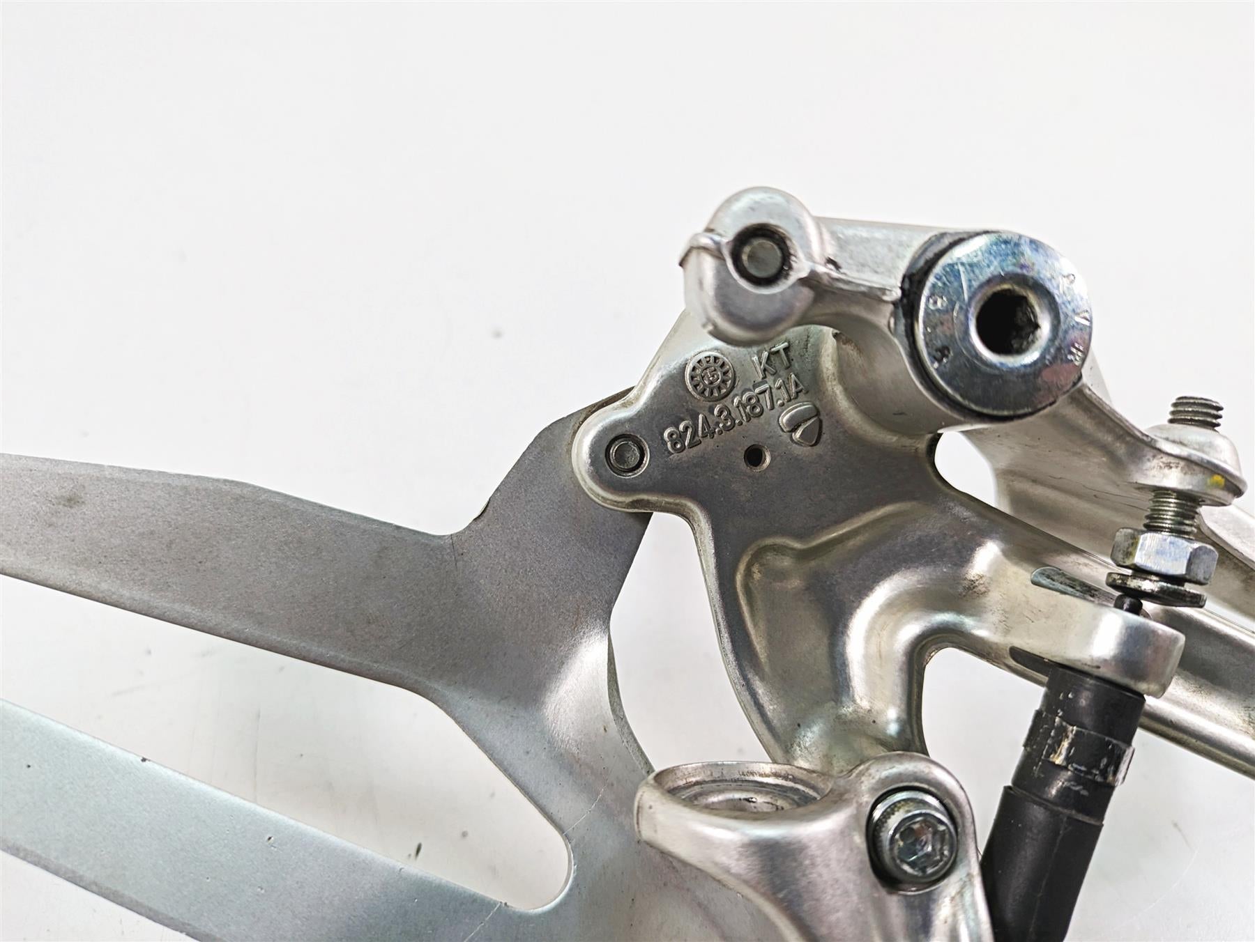 2016 Ducati Panigale 1299 S Right Footpeg Frame Mount & Brake Pedal 82411871BA {{ shop.shopifyCountryName }} - Mototech271