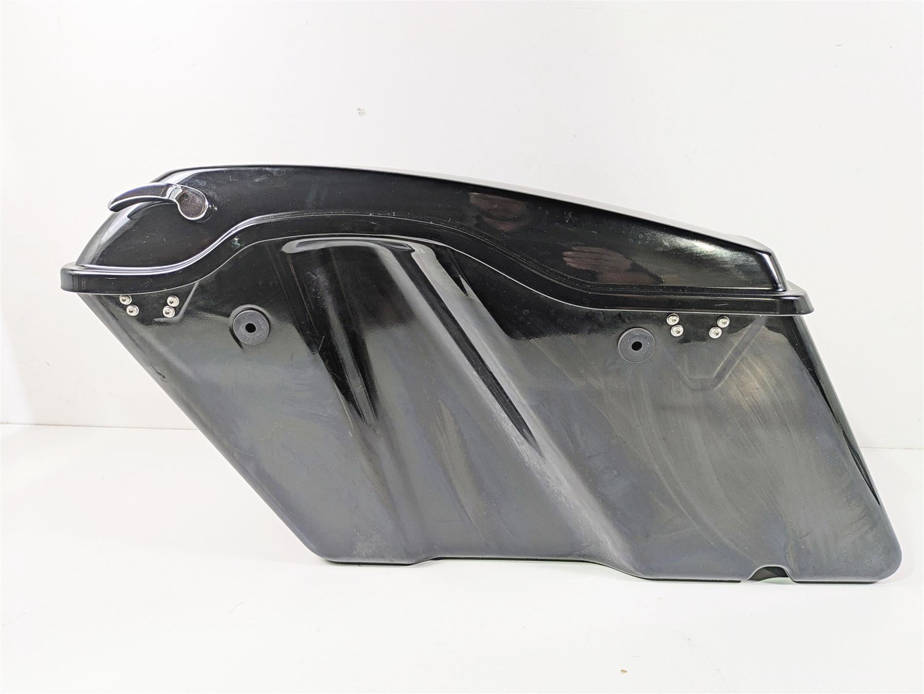 2021 Harley Touring FLTRX Road Glide Right Saddlebag Saddle Bag 90200412 {{ shop.shopifyCountryName }} - Mototech271