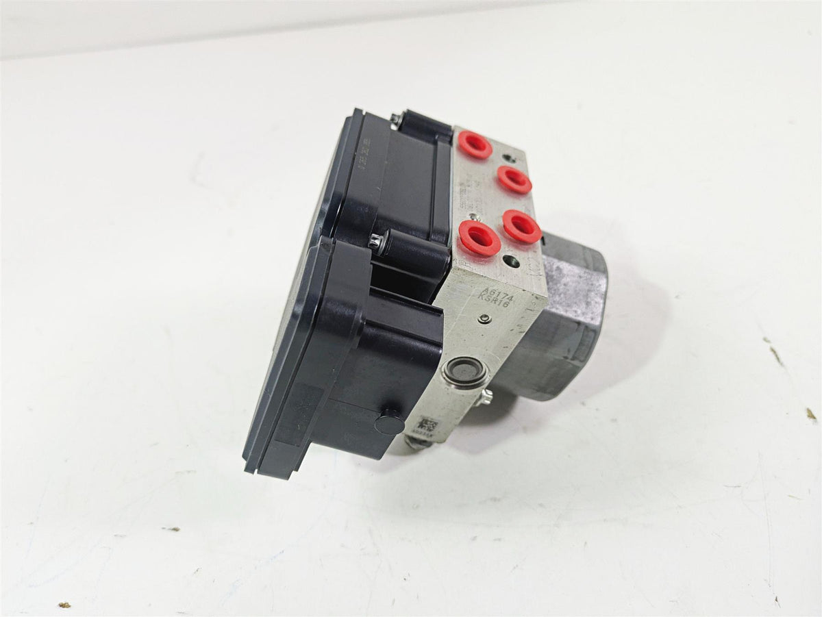 2020 Suzuki V-Strom 1050 XT Abs Brake Pump Unit Module 55610-06L00 {{ shop.shopifyCountryName }} - Mototech271