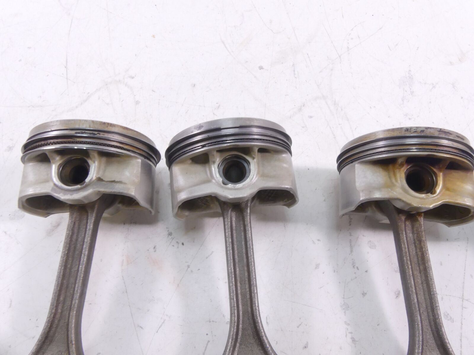2018 BMW K1600 Bagger Pistons Piston & Connecting Rods Rod Set 11257720677 {{ shop.shopifyCountryName }} - Mototech271