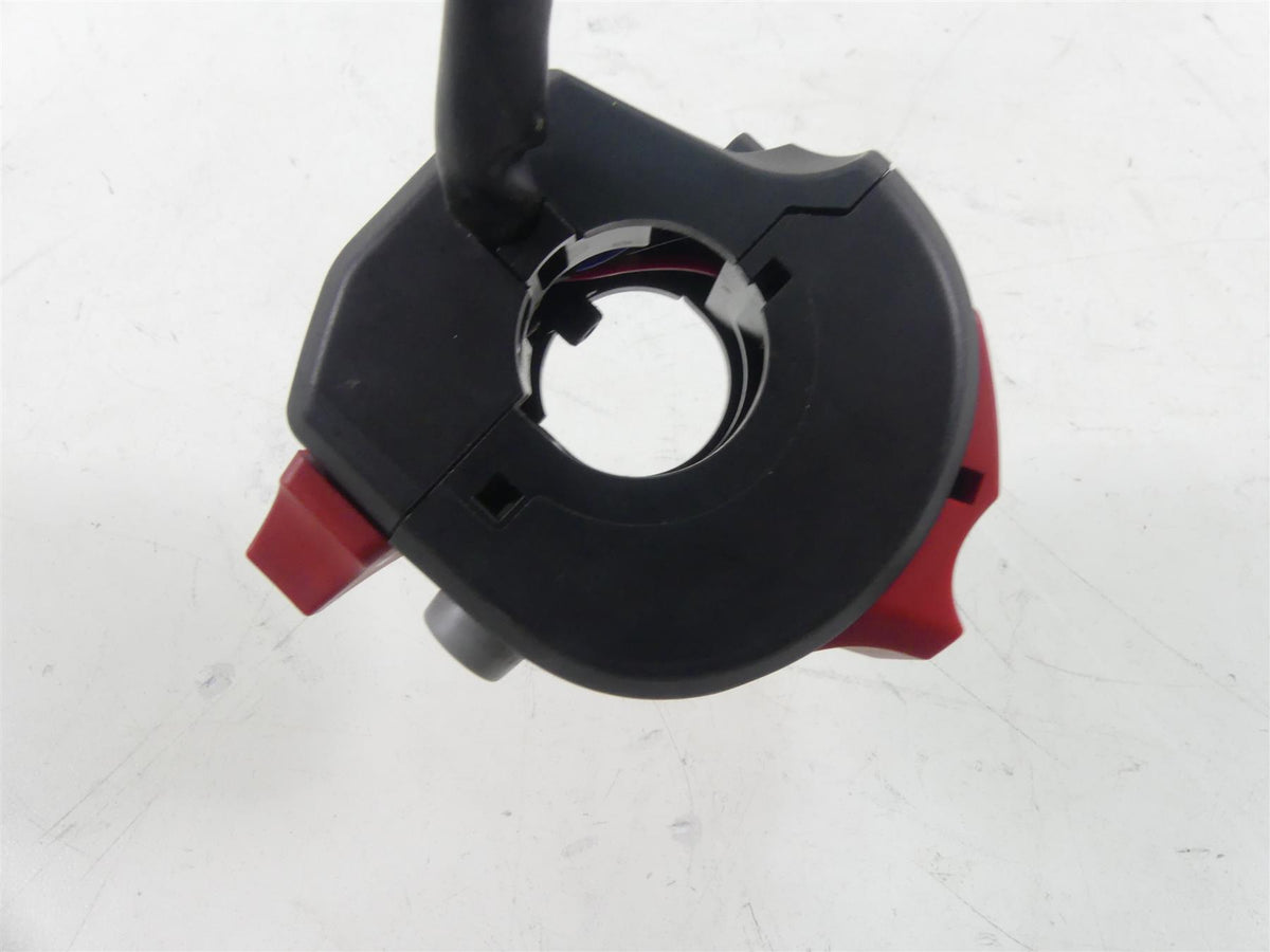 2020 Ducati Panigale V2 Right Hand Kill Start Hazard Control Switch 65010273B {{ shop.shopifyCountryName }} - Mototech271