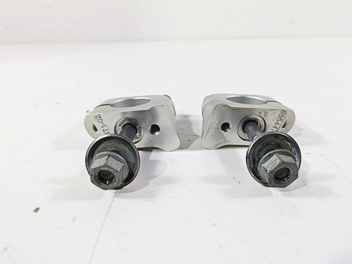 2019 BMW S1000XR K49 Handlebar Risers Holder Set 31428554471 31428554472 {{ shop.shopifyCountryName }} - Mototech271