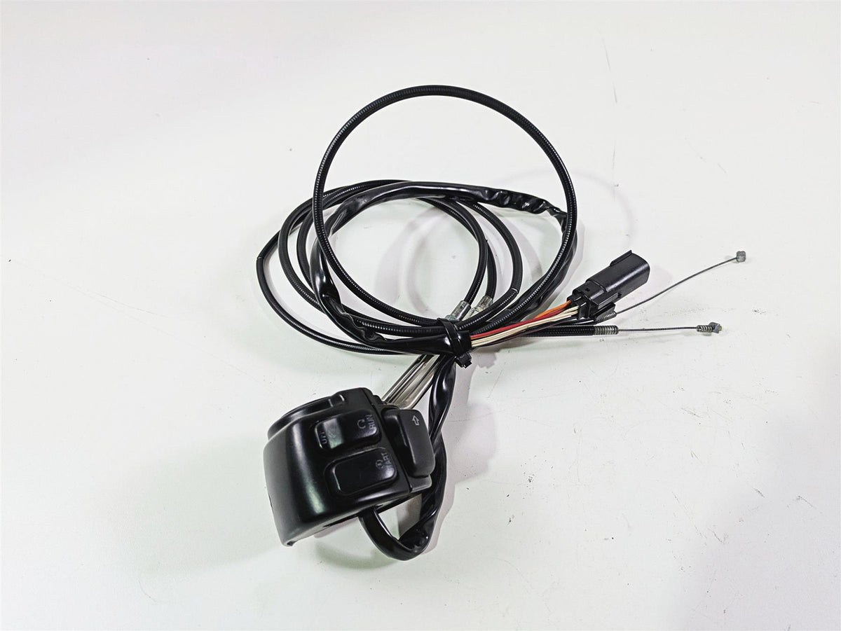 2009 Harley XR1200 Sportster Right Hand Control Switch Throttle -Read 71684-06A {{ shop.shopifyCountryName }} - Mototech271