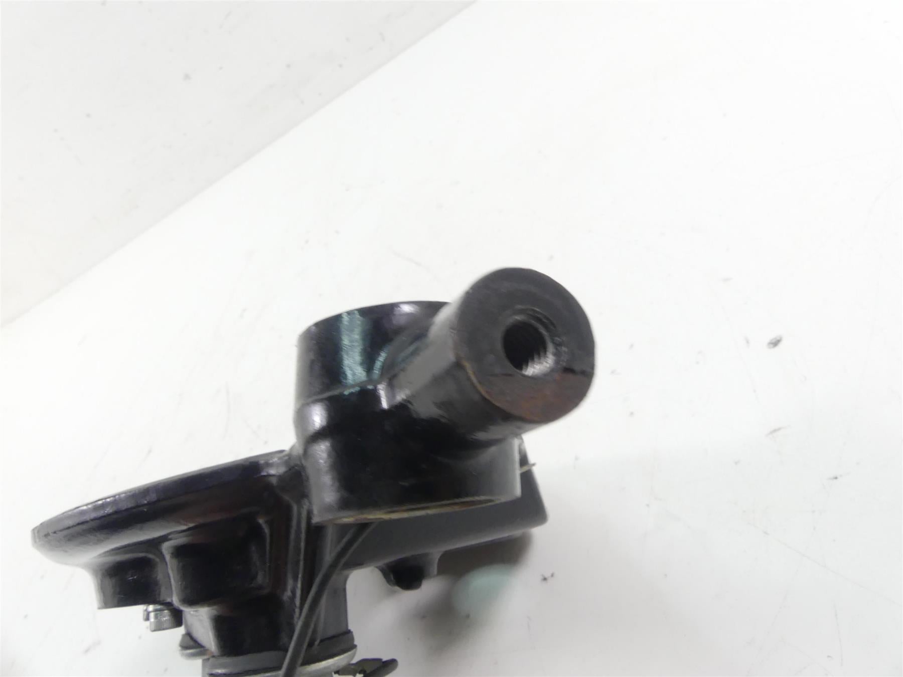 2012 Harley Touring FLHTK Electra Glide Upper Triple Tree + Riser Set 45435-10 {{ shop.shopifyCountryName }} - Mototech271