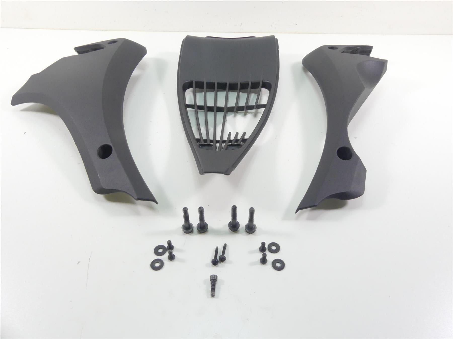 2015 Victory Cross Country Tour Oil Cooler Fairing Cover Set - Read 5437803