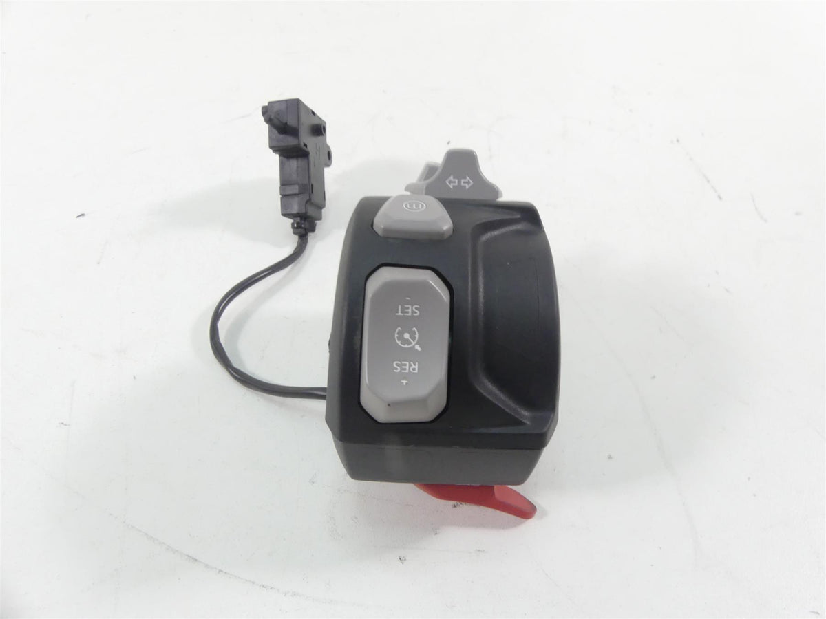 2020 Triumph Speed Triple RS 1050 Left Hand Mode Light Control Switch T2044780 {{ shop.shopifyCountryName }} - Mototech271