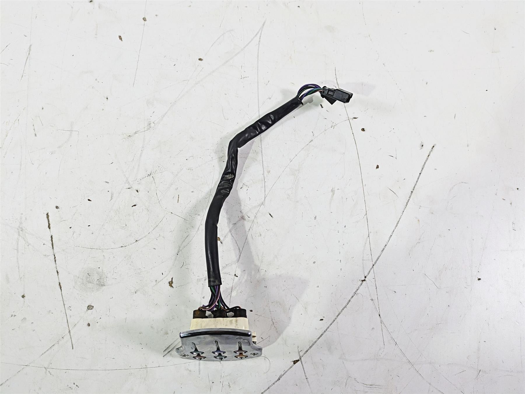 2004 Victory Kingpin Indicator Lights + Harness 2461094 9999999 {{ shop.shopifyCountryName }} - Mototech271