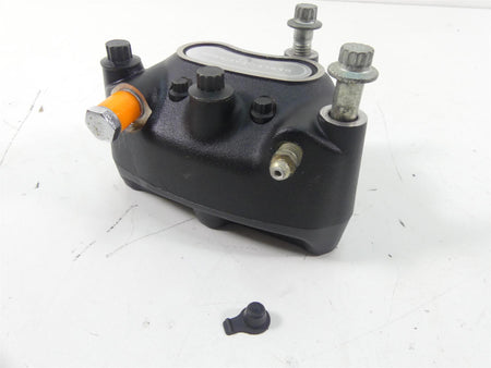 2002 Harley Touring FLHRCI Road King Front Brake Caliper Set 44023-00 44046-00 {{ shop.shopifyCountryName }} - Mototech271