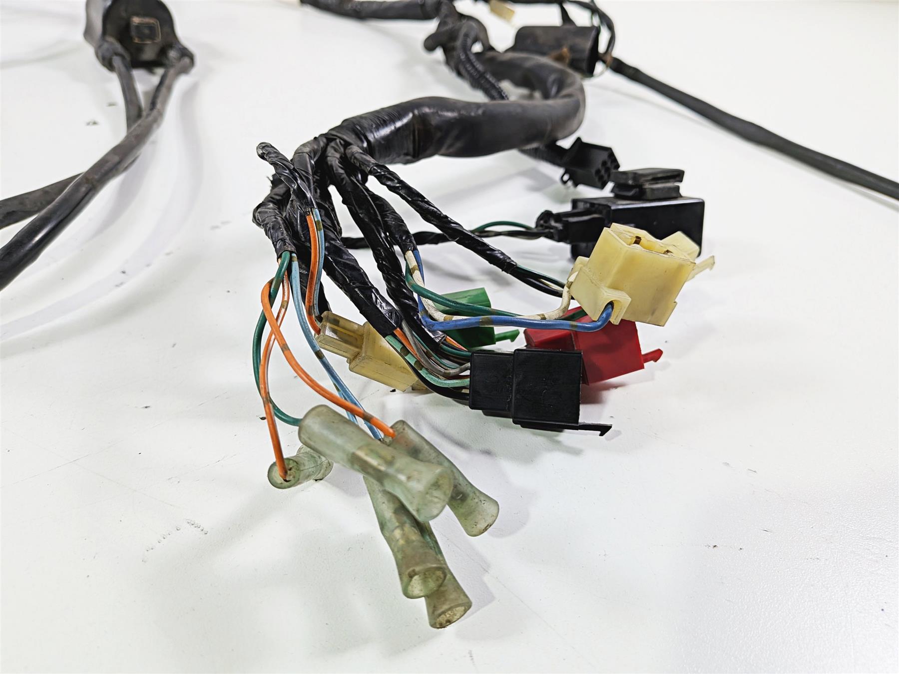 2002 Honda Shadow VT750 CDA Deluxe Wiring Harness Coils Rectifier 32100-MBA-J50 {{ shop.shopifyCountryName }} - Mototech271