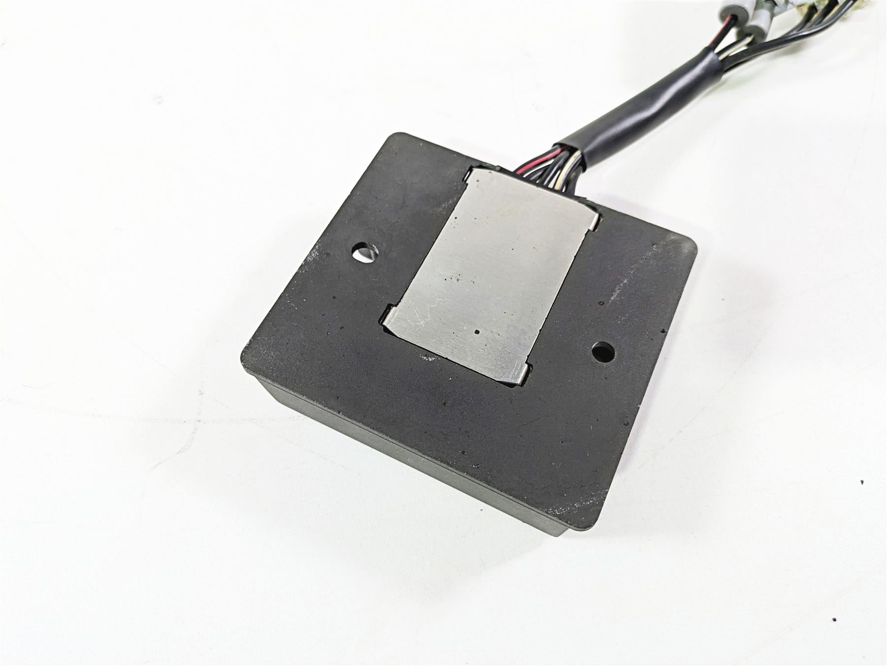 2016 Suzuki M109R VZR1800 Boulevard Rectifier Voltage Regulator 32800-10G30 {{ shop.shopifyCountryName }} - Mototech271