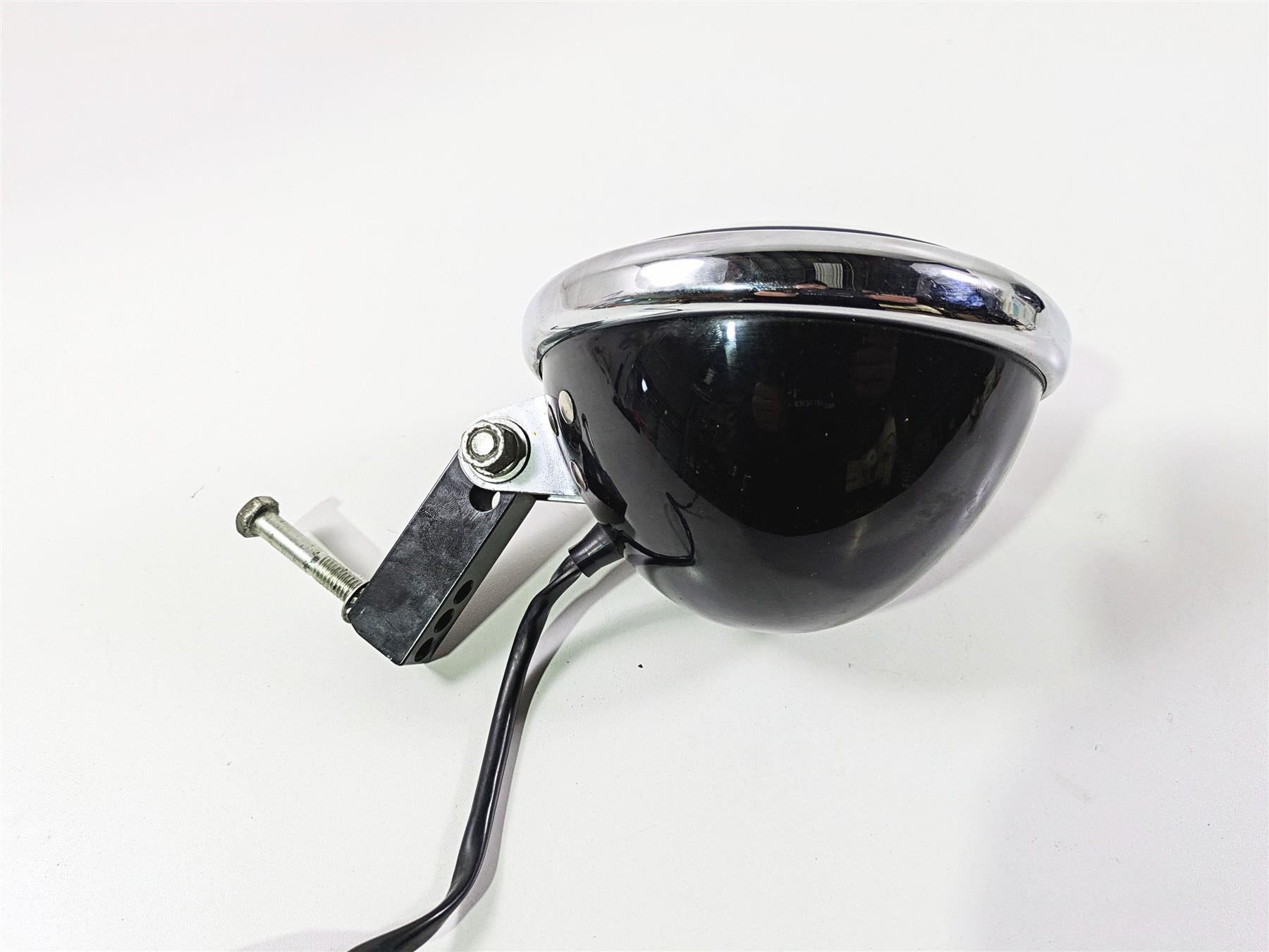 2011 Harley FXDC Dyna Super Glide Headlight Head Light Lamp Lens 69356-06A {{ shop.shopifyCountryName }} - Mototech271