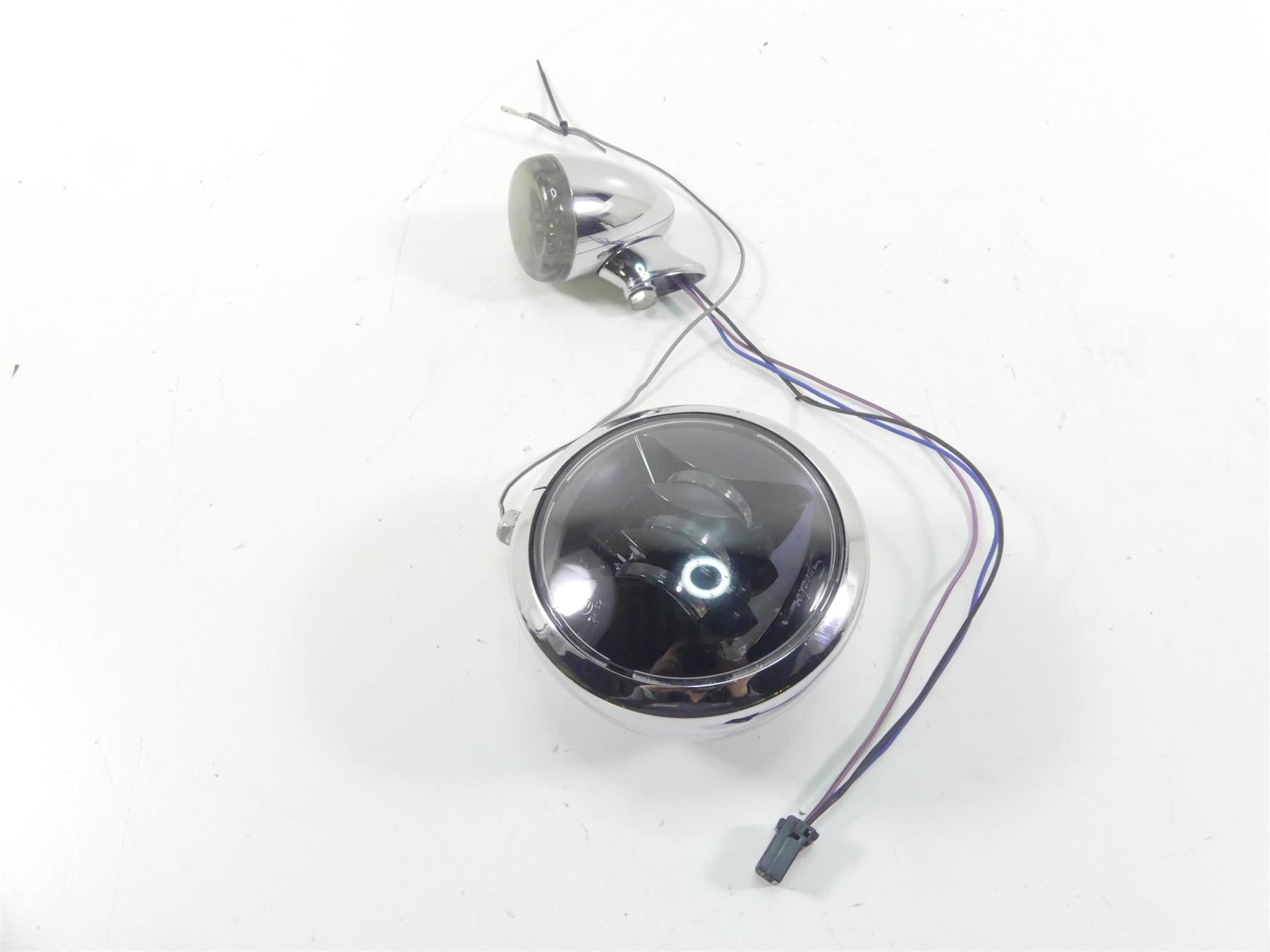 2009 Harley FLHTCU SE4 CVO E-Glide Front Led Spotlight Blinker Set 69218-04 {{ shop.shopifyCountryName }} - Mototech271