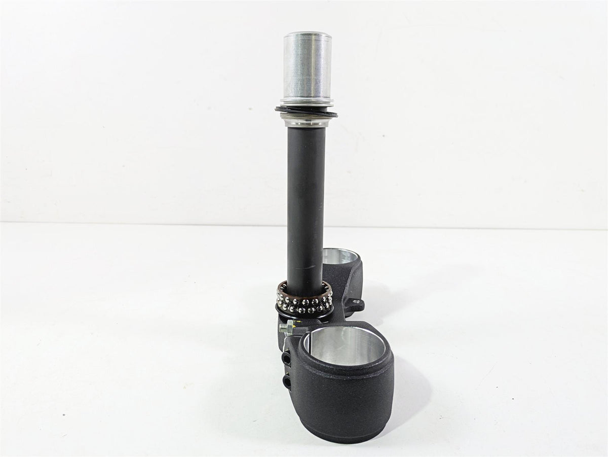 2022 Ducati Hypermotard 950 Lower Triple Tree Steering Clamp 342P1022AA {{ shop.shopifyCountryName }} - Mototech271