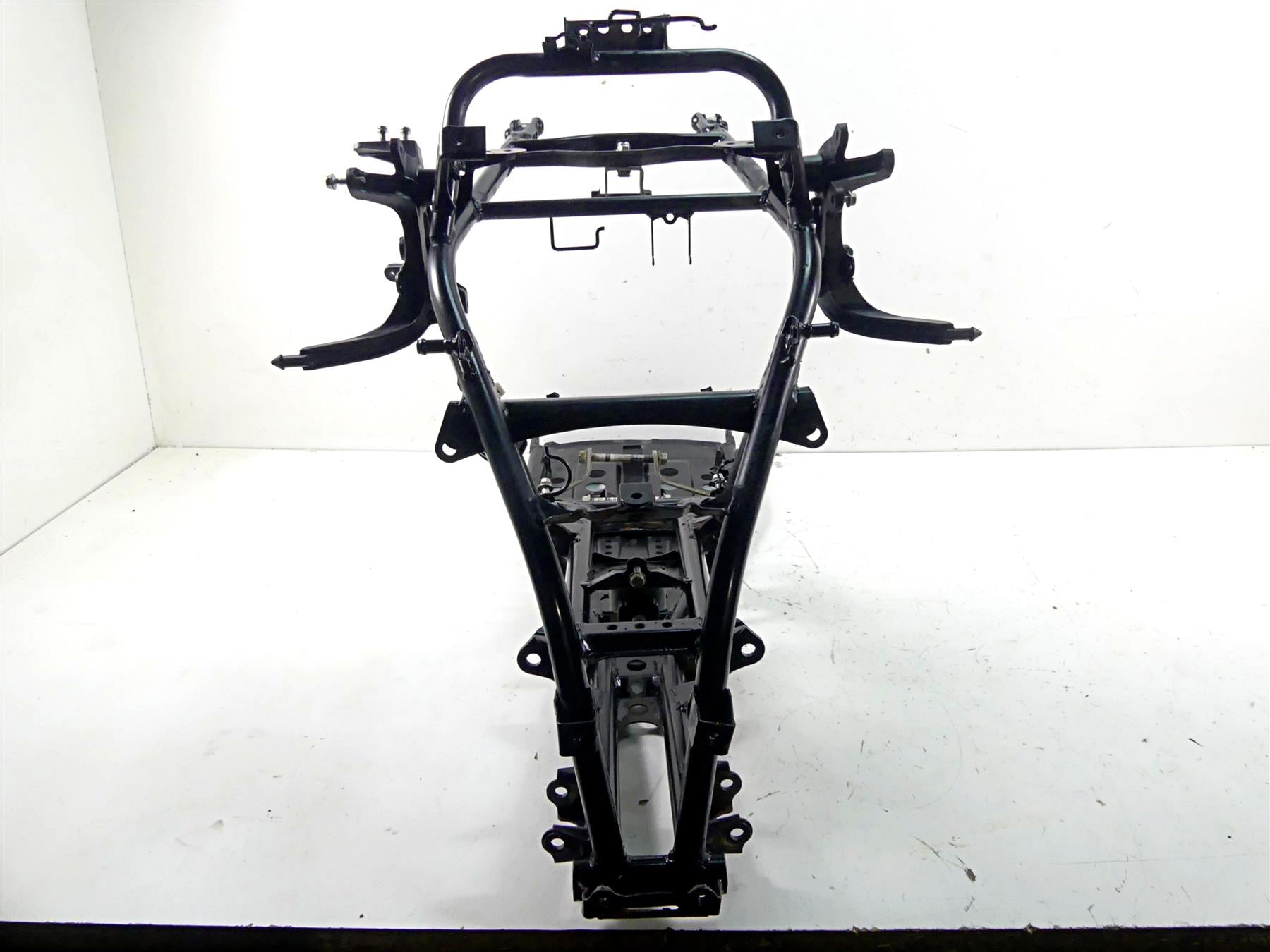 2017 Yamaha YFM Raptor 700R SE Straight Main Frame Chassis BoS 2LS-F1101-29-00 {{ shop.shopifyCountryName }} - Mototech271