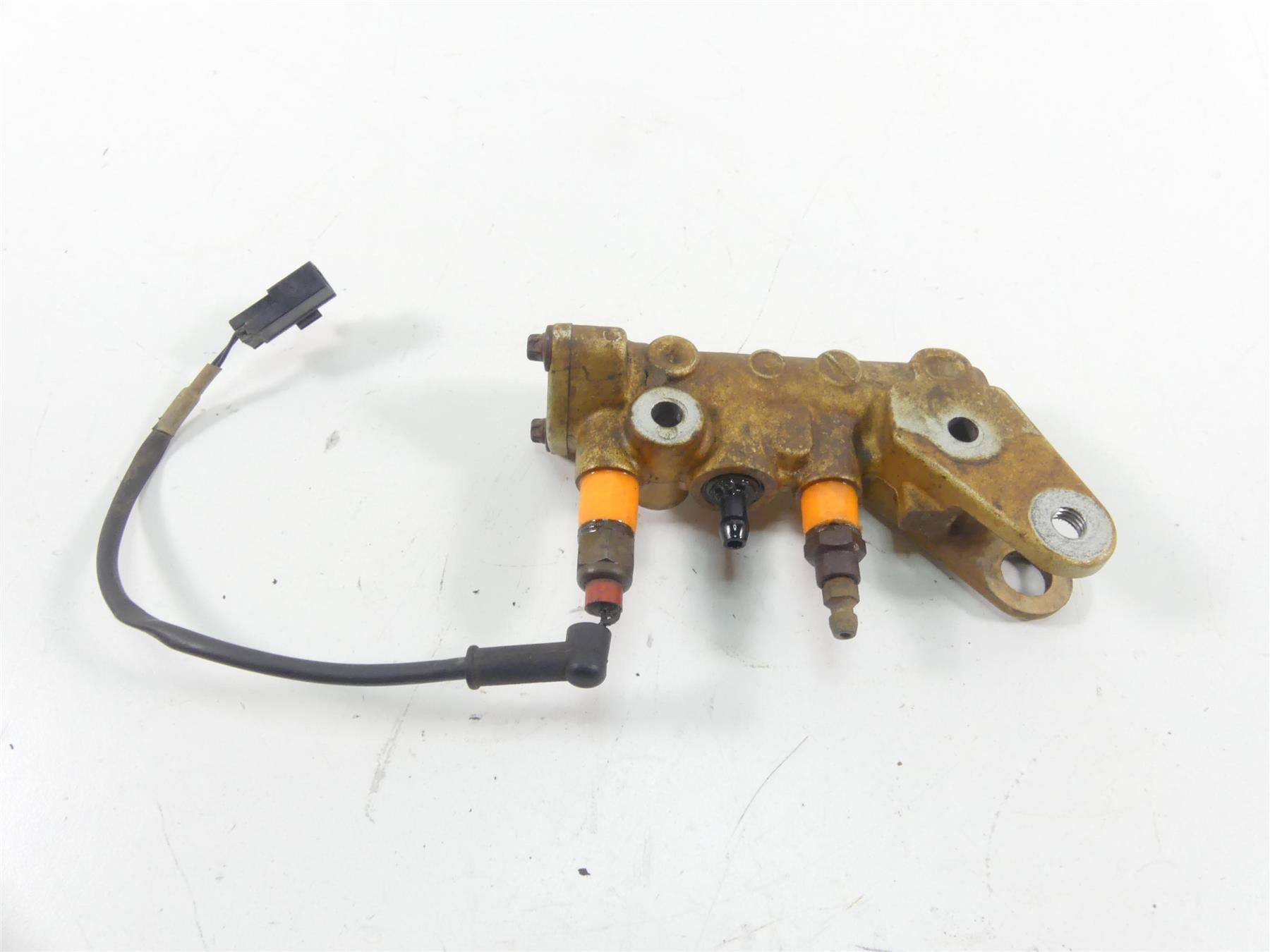 2014 Can Am Renegade 1000 STD Rear Brake Master Cylinder 705601274 705601776 {{ shop.shopifyCountryName }} - Mototech271