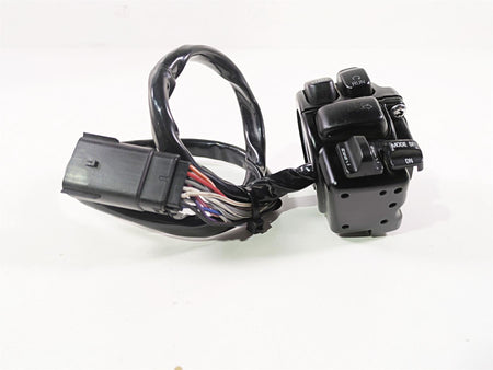 2009 Harley Touring FLHX Street Glide Right Hand Cruise Control Switch 71684-06A {{ shop.shopifyCountryName }} - Mototech271